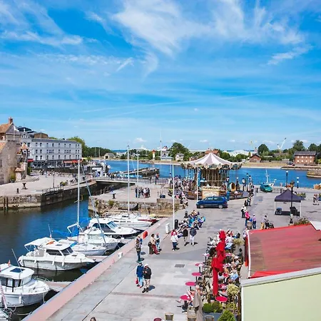 Vieux Bassin أونفلور