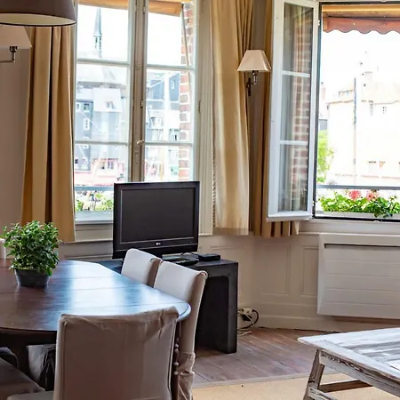 Vieux Bassin アパート