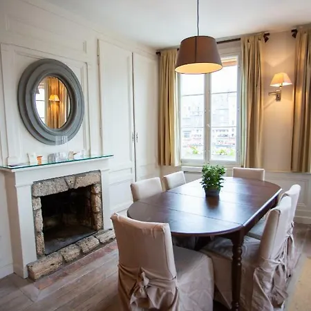 Vieux Bassin オンフルール