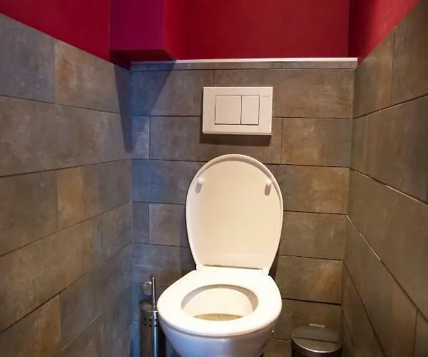 Vieux Bassin Apartment *